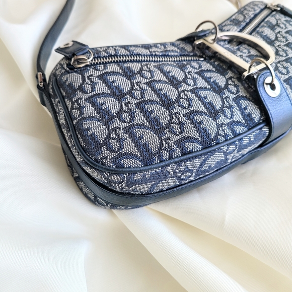 💎DIOR BLUE TROTTER CHARM POCHETTE💎 - Picture 3 of 10